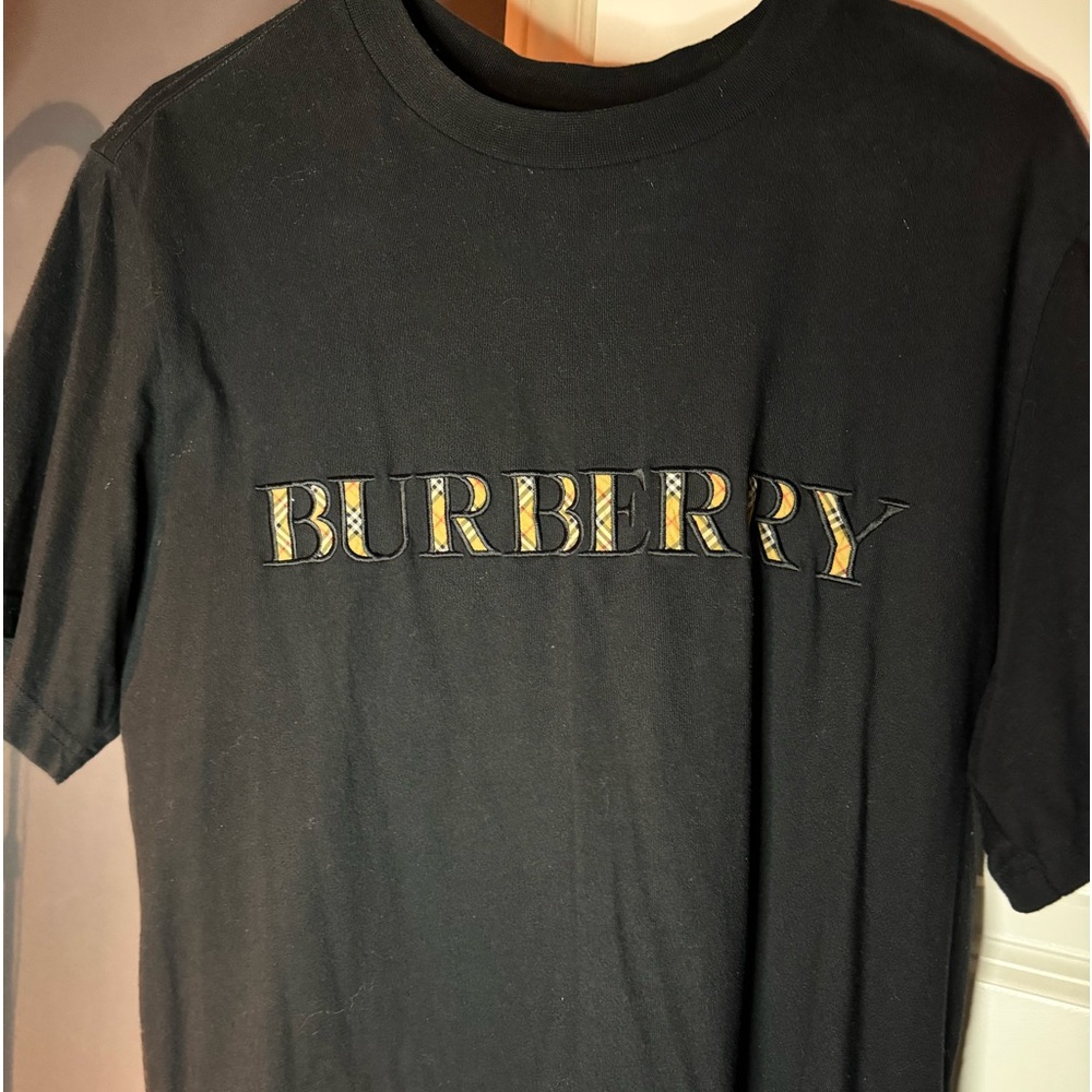 BURBERRY T